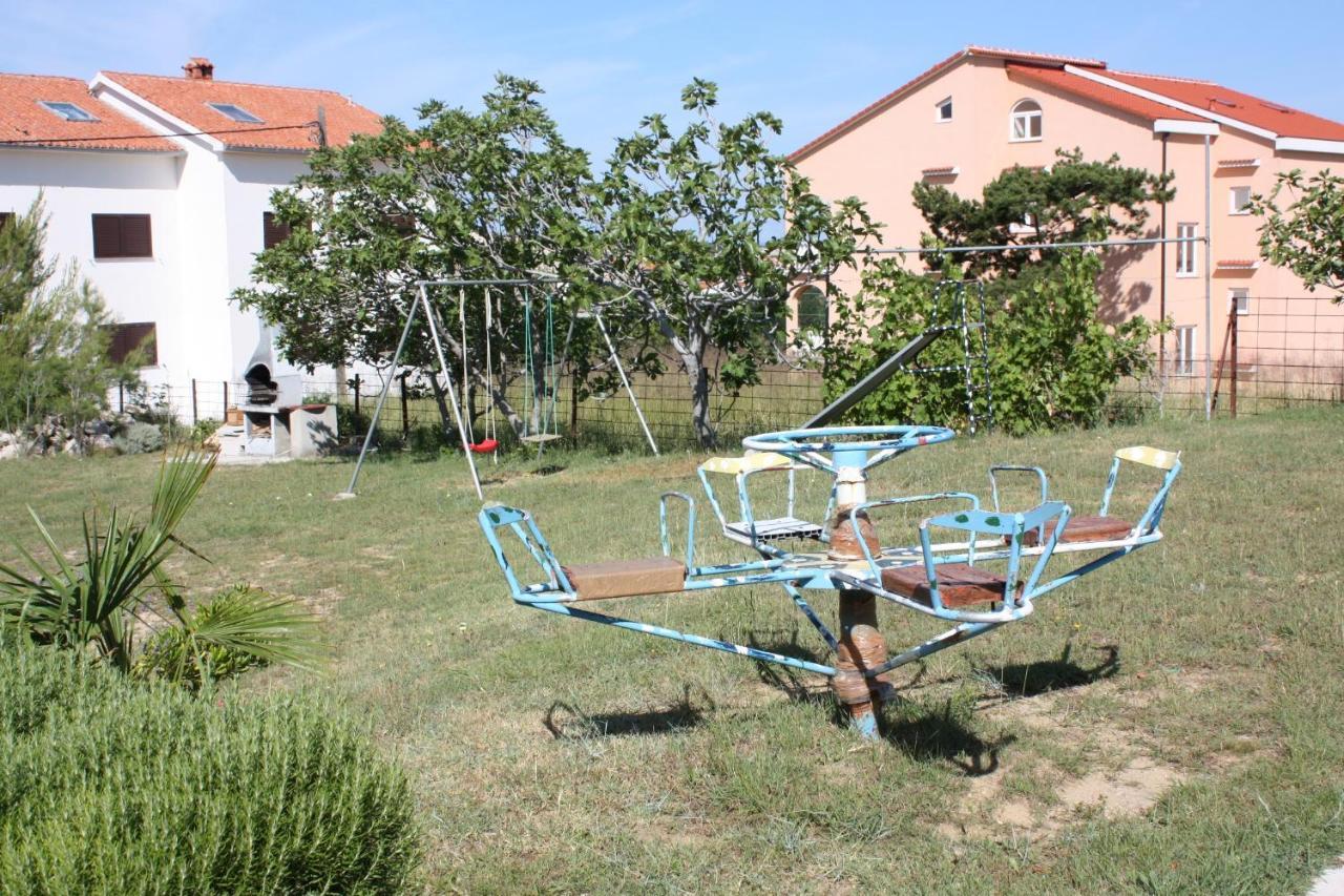 Apartments For Families With Children Lopar, Rab - 10402 Екстер'єр фото